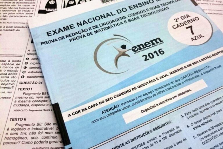 Escola Sem Partido vai à Justiça contra exigência de redação do Enem