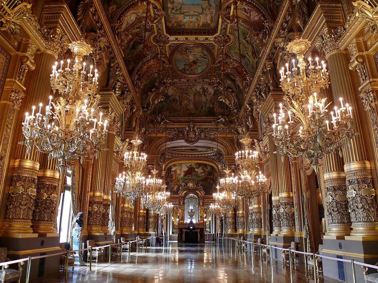 Ecos de Paris II, O Fantasma das nossas Óperas, Paris está a arder 7