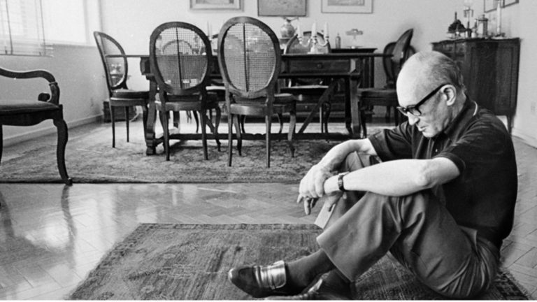 31 de outubro: dia da poesia?