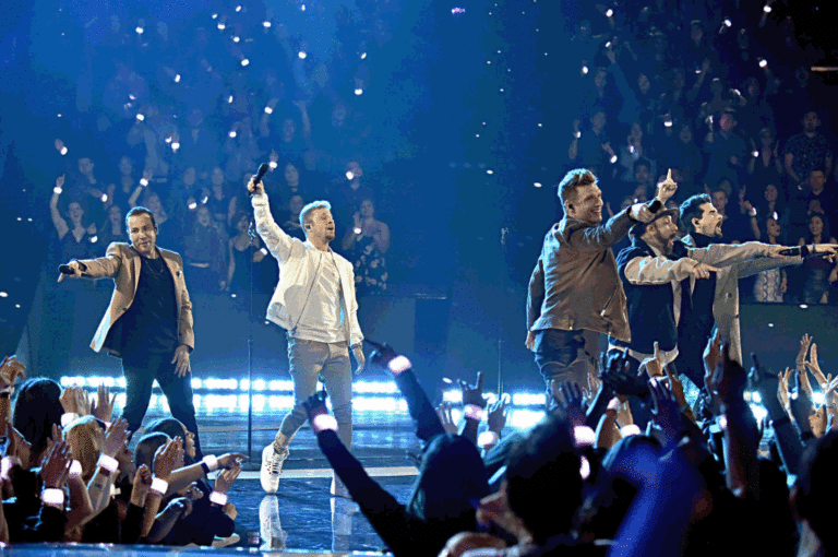 Como o show dos Backstreet Boys revigorou o debate sobre misoginia e etarismo