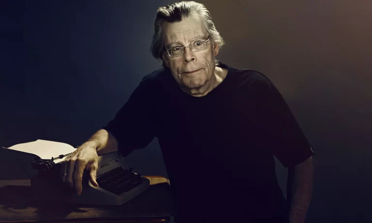 Comparação entre Stephen King e outros autores de terror influentes