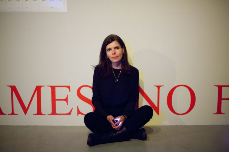 Imagem, palavra e quadrinização na Net Art de Olia Lialina