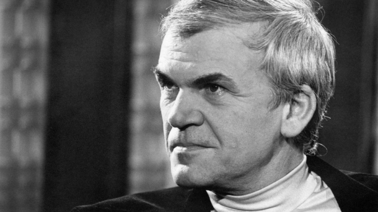 Milan Kundera e a demora dos instantes