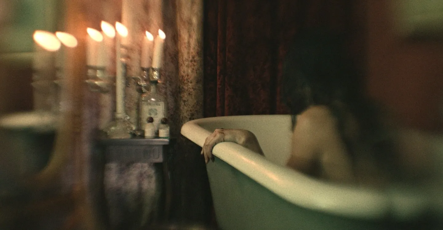 The Mistress (A Amante): Final Explicado | O Destino de Parker, Dawn e Madeline