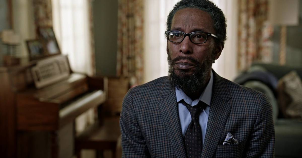 Lembrança de Ron Cephas Jones: O Querido Ator de This Is Us 13