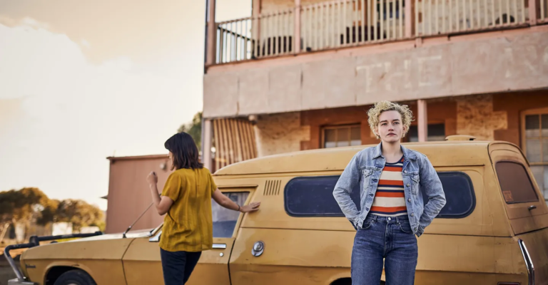 The Royal Hotel: Final Explicado | Por que Liv e Hanna Incendiaram o Hotel?
