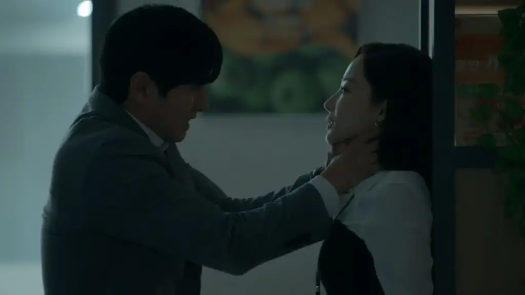 Marry My Husband: Ep. 14 Explicado | o plano de Kang Ji-won para seduzir Park Min-hwan (Imagem: Prime Video)