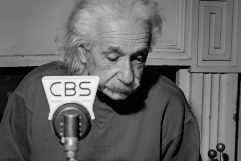 Einstein e a Bomba na Netflix: A Verdadeira História por Trás do Gênio