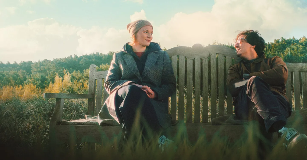 Agência do Amor: Uma Comédia Romântica Que Não Consegue Superar Seus Clichês 4