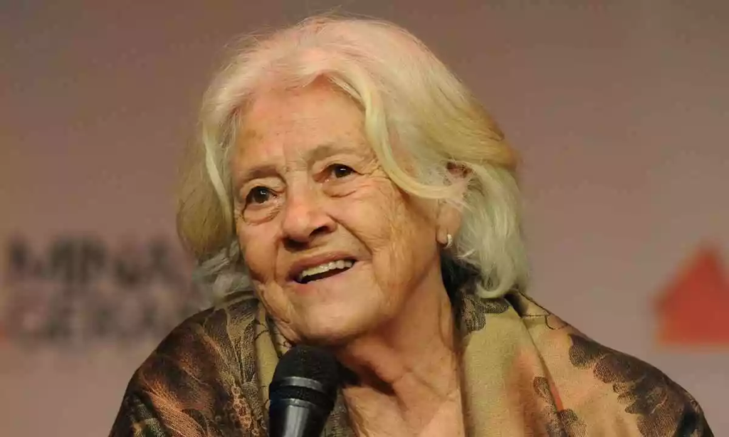 Adélia Prado: A Grande Poetisa Brasileira e Vencedora do Prêmio Camões 2024