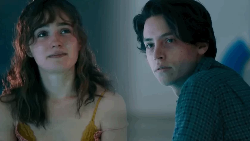 A Cinco Passos de Você: Stella Morre?