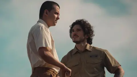 Sem salvação Ep 2 Explicado: Rosie Ajuda Issac e Adam Descobre Sam